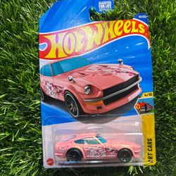 Hot Wheels 1970 Datsun 240Z pink cherry blossom car #HotWheels #Datsun240Z