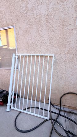 56 FT Iron Fence Package + Gate + 10 Posts