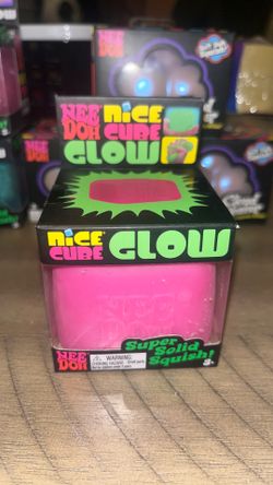 NeeDoh Nice Cube Glow pink squishy toy