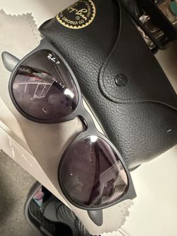 Ray Ban Black Sunglasses With Case
