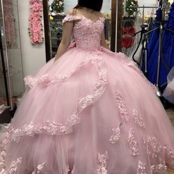 Quinceañera Dress Pink (sz small)