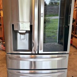LG Smart Instaview Door-in-Door Refrigerator with Craft ice