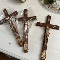 Cristos 1 Por $6 / 12 Por $60