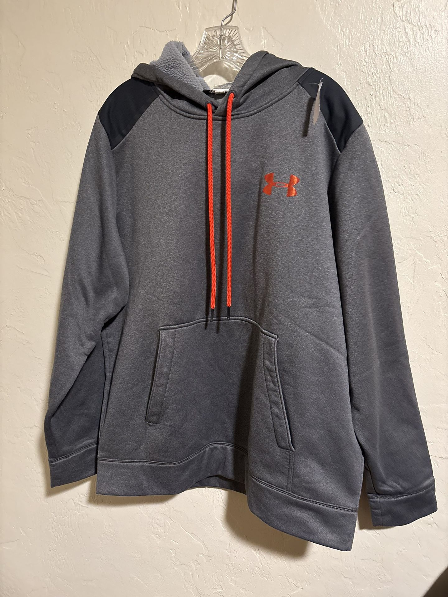 Under Armor Men’s Xtra Large