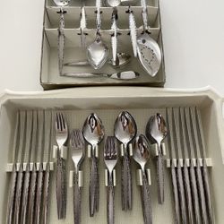 Vintage 80 Pieces Oneida Venetia Community Stainless Steel Flatware Service For 12 Plus Serving Utensils  Price Is FIRM