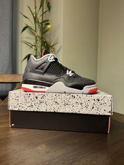 Jordan 4 Bred Reimagined Size 5.5y And 6.5y 