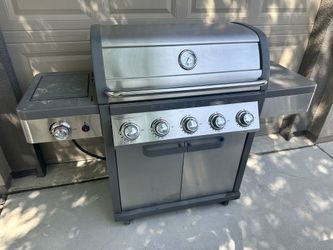 5 Burner Stainless grill