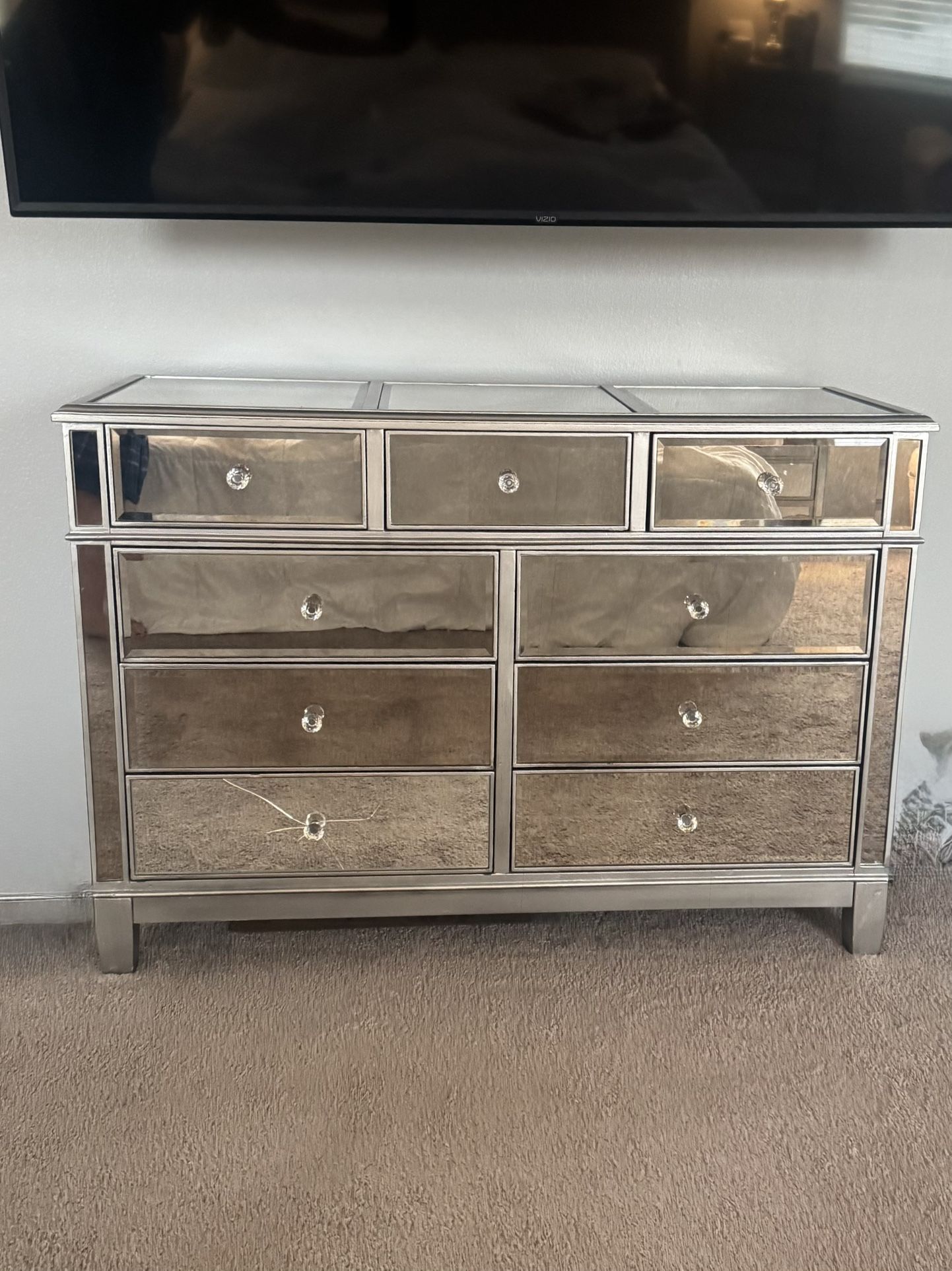 Beautiful Mirror Dresser