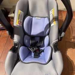 Car Seat with Base