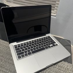 MacBook 