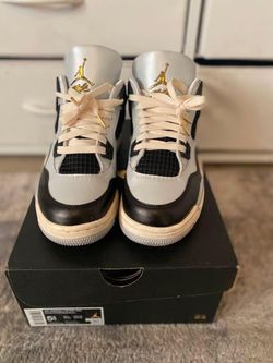 Air Jordan 4 Retro GS "Pure Platinum/Metallic Gold" – Size 5.5Y