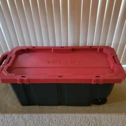 Husky 45 Gallon Storage Bin