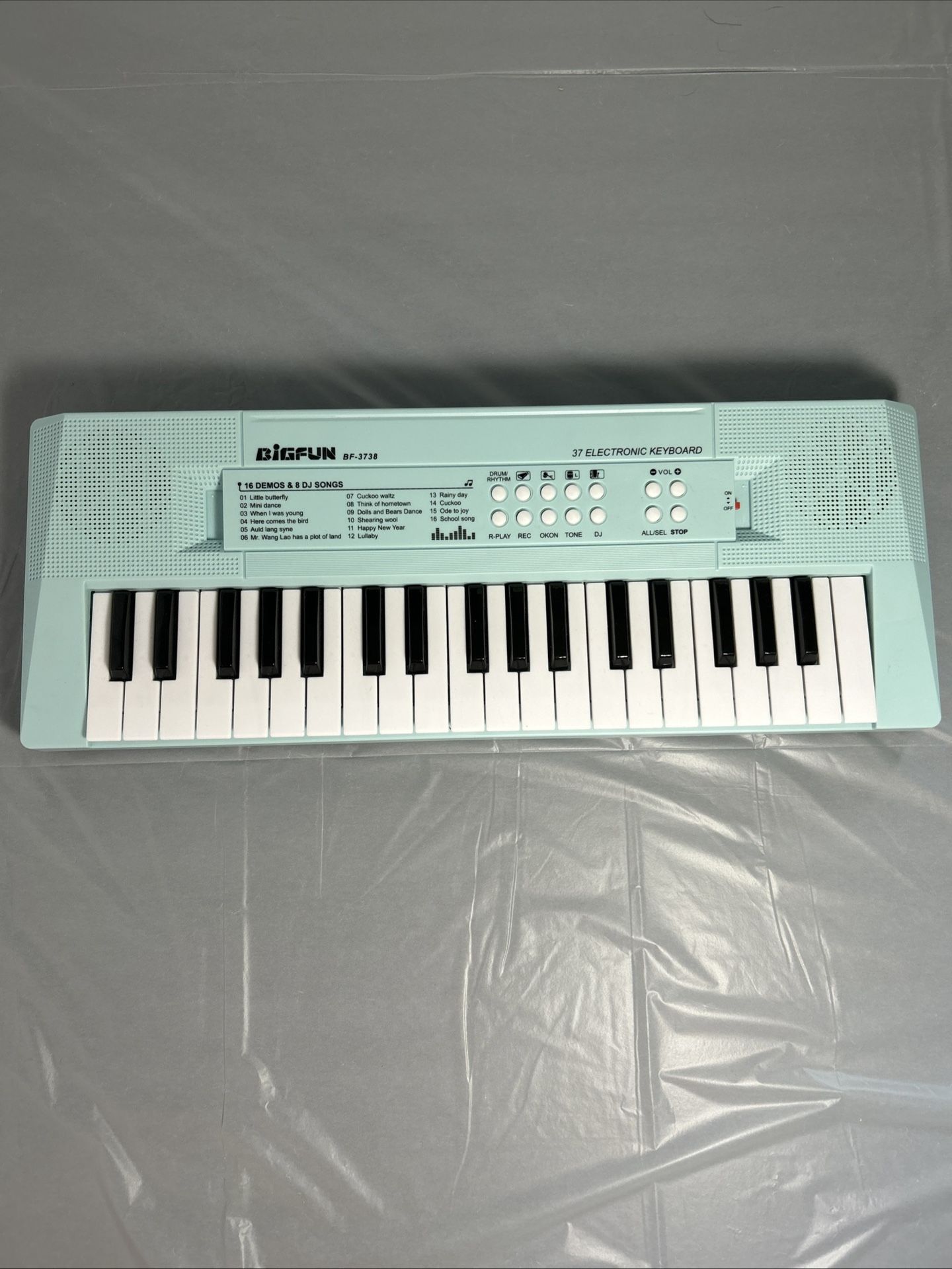 BIGFUN BF-3738 37-key electronic keyboard