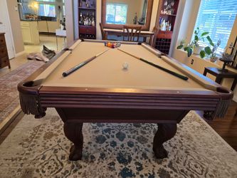 Pool Table/excellent cond.