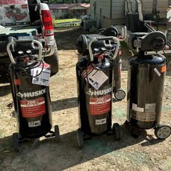 Husky Air Compressors 20 Gallons 