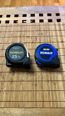 2 Tape Measures