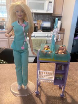 Pediatrician play set