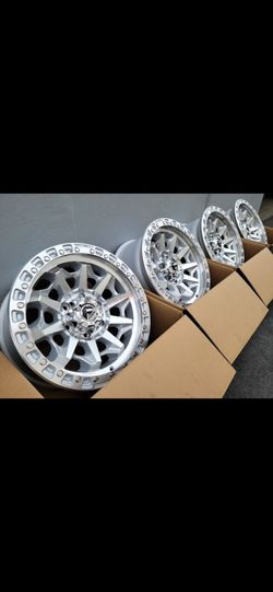 17" Fuel Covert rims 17x8.5"