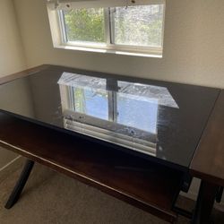 Desk With Glass Top 