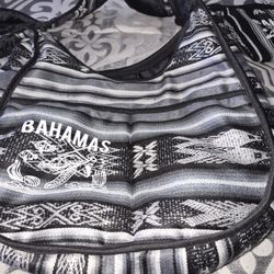 Bahamas BAG And Change Purse  Both Brand New  Ask 15