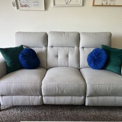 3 Seater Couch With Extendable Seats 