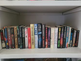 28 BOOK lot Thrillers Mysteries Best Sellers