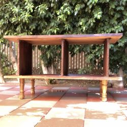 Coffee/Center Table