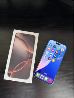 iPhone 16 Pro Max 256GB – Like New – Unlocked