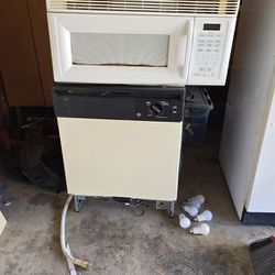 Microwave / Dishwasher 