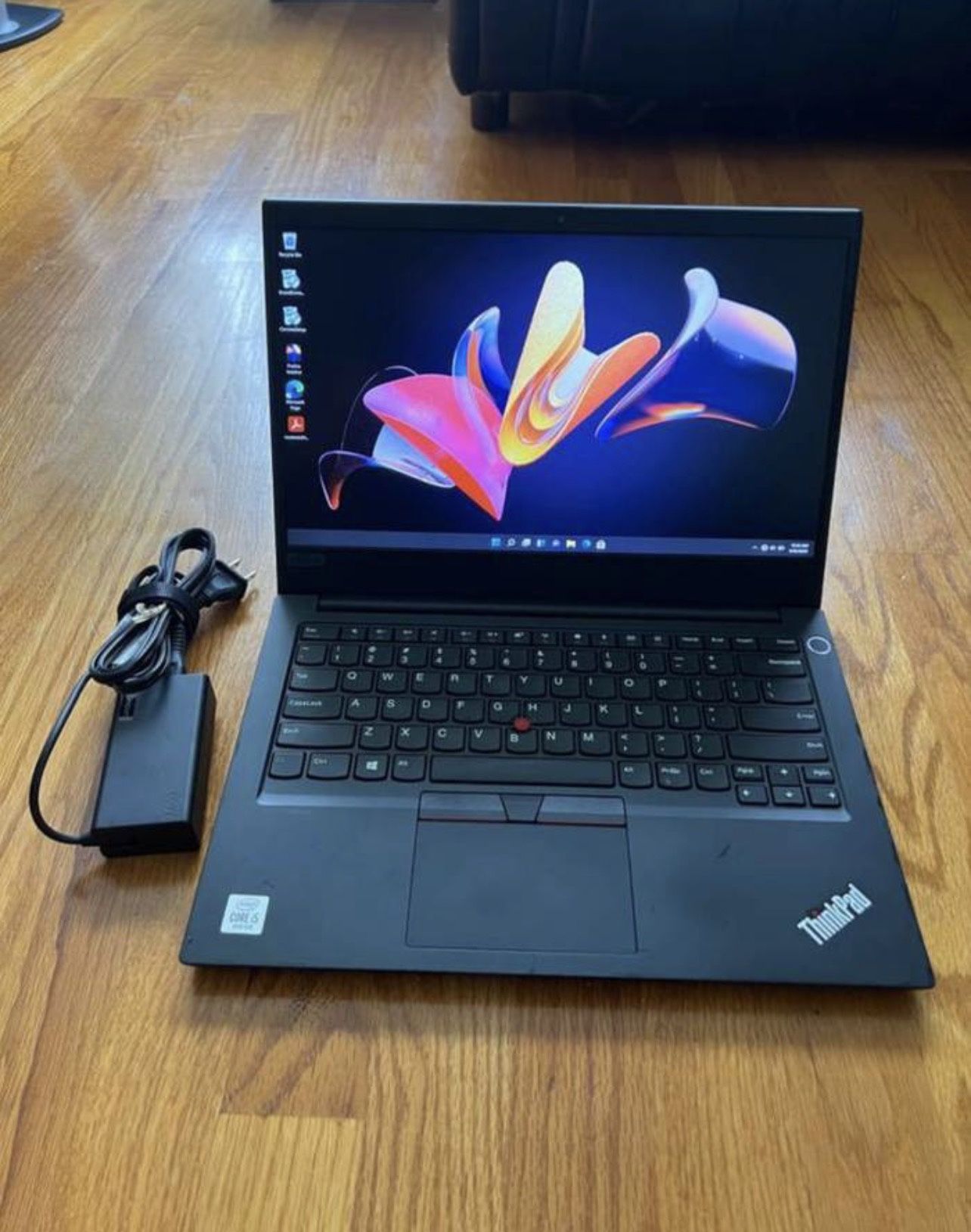 14 inches Lenovo ThinkPad E14 Laptop Win11 Pro i3 10110U @2.6Ghz Nvme 256Gb RAM 16Gb Microsoft Office 2021 - Product 2020 - 2021