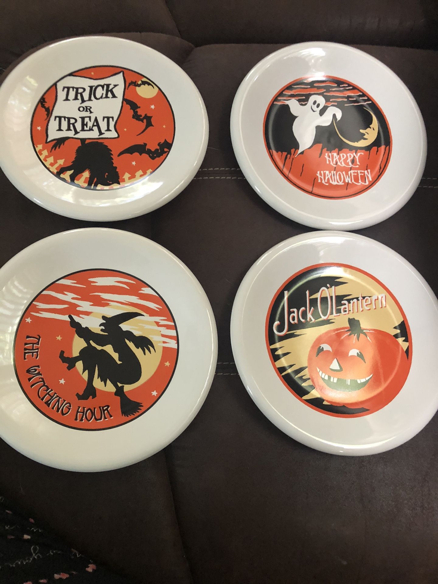 RARE Set Halloween Dessert Plates Pottery Barn In Tin