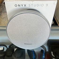 Onyx Studio 9 Bluetooth Speaker 
