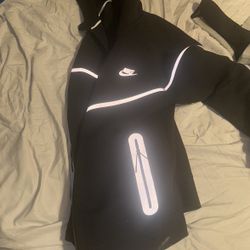 Black Nike Tech Reflective