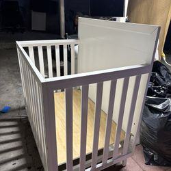 Baby Crib 