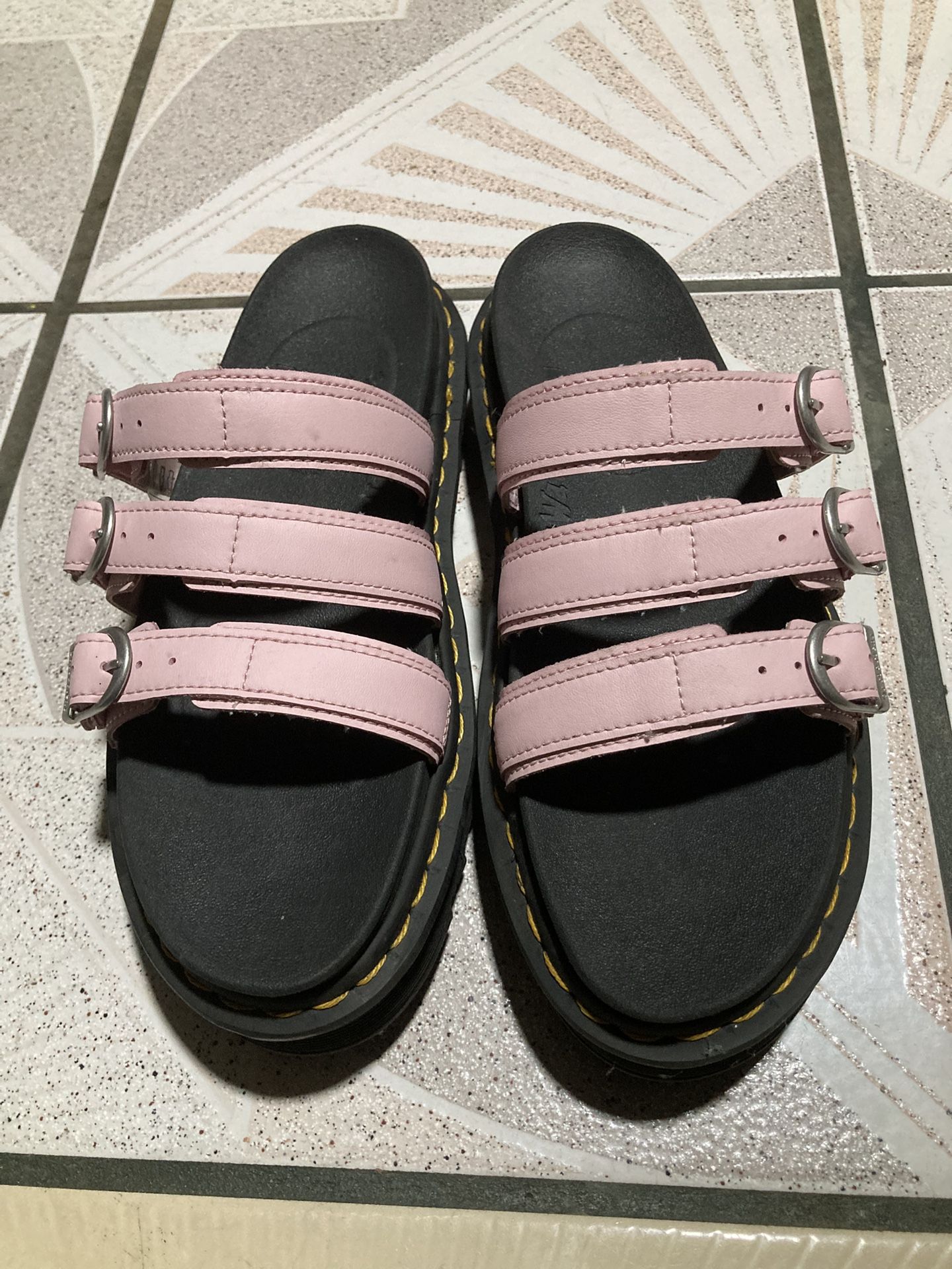 Dr Martens Women's Blaire Slide Chalk Pink Hydro Leather Sandals Size 9