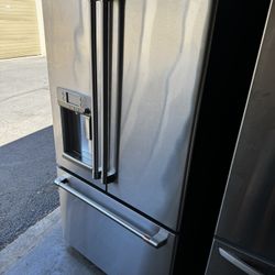 GE Fridge Cafe 