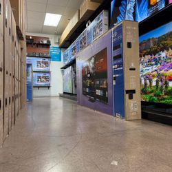 85 inch Samsung QLED 4K Smart TV with Store Warranty and Financing Available