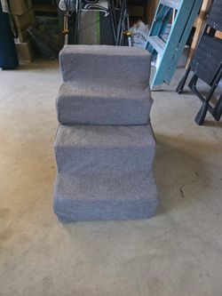 Free: Dog stairs