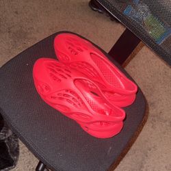 Brand New Adidas Foam Runner Vermilion 