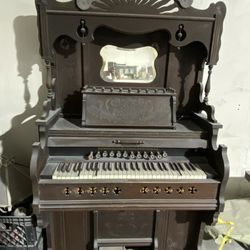 Organ antique