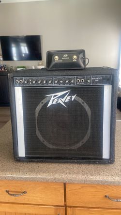Guitar amp