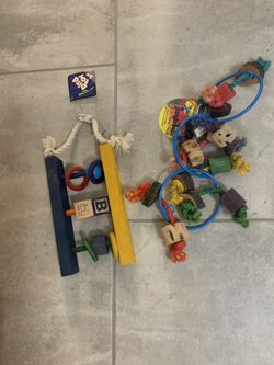 Medium Parrot 🦜 toys