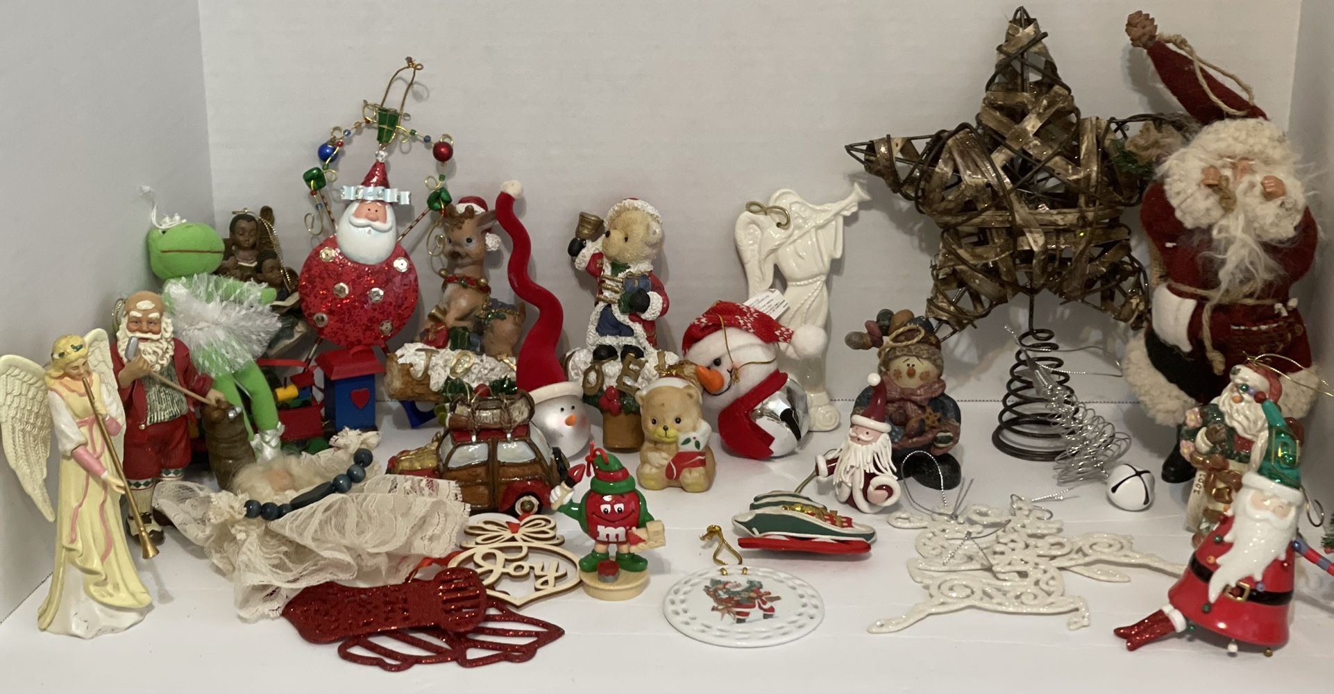 Mixed Lot Of Ornaments  C-7