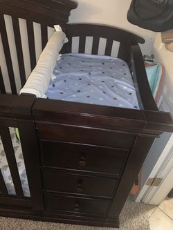 Babies crib