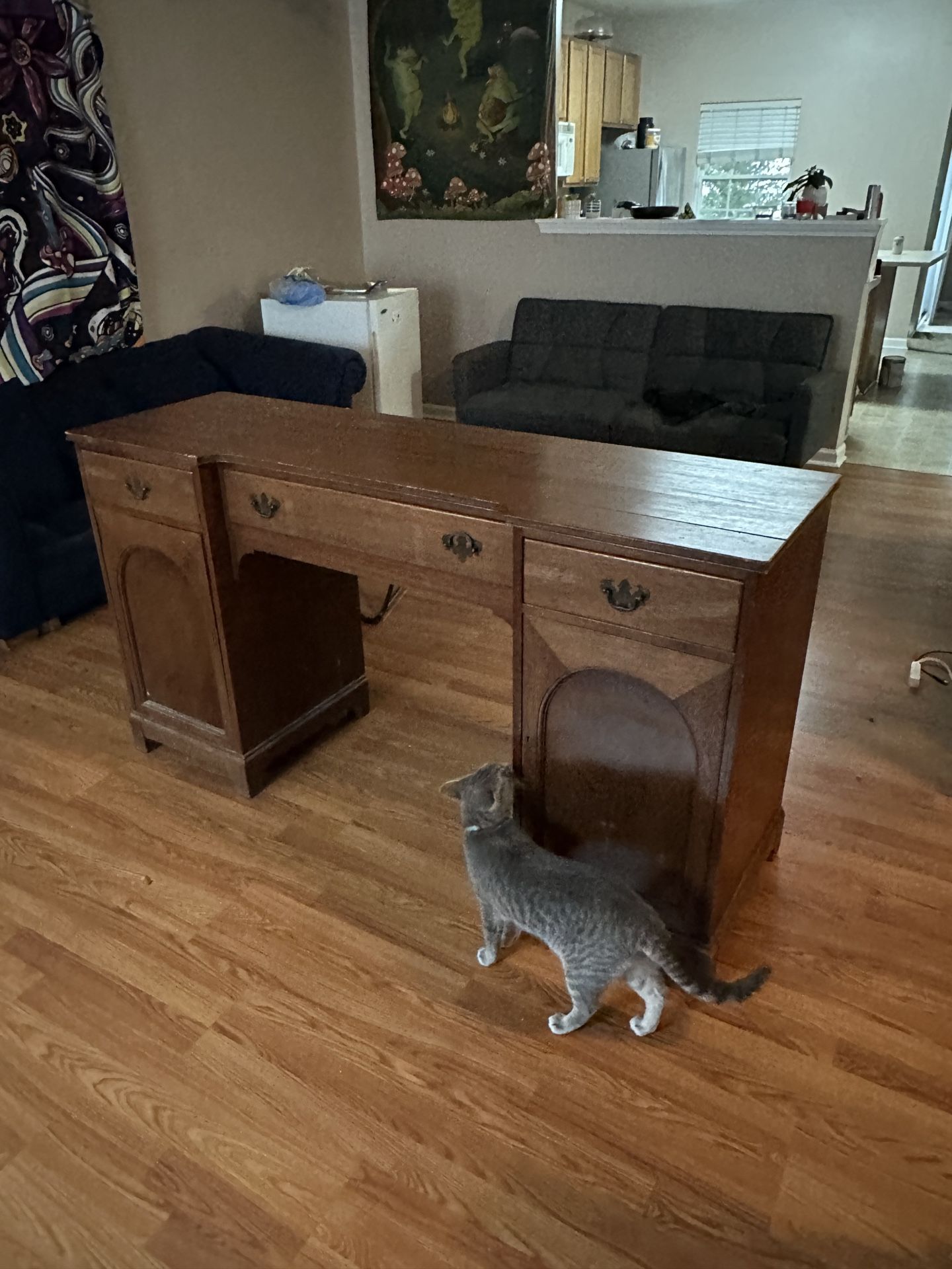 Dresser/desk