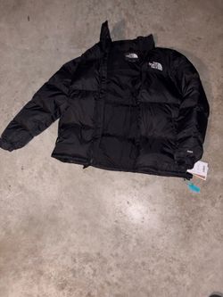 North face puffer jacket 700