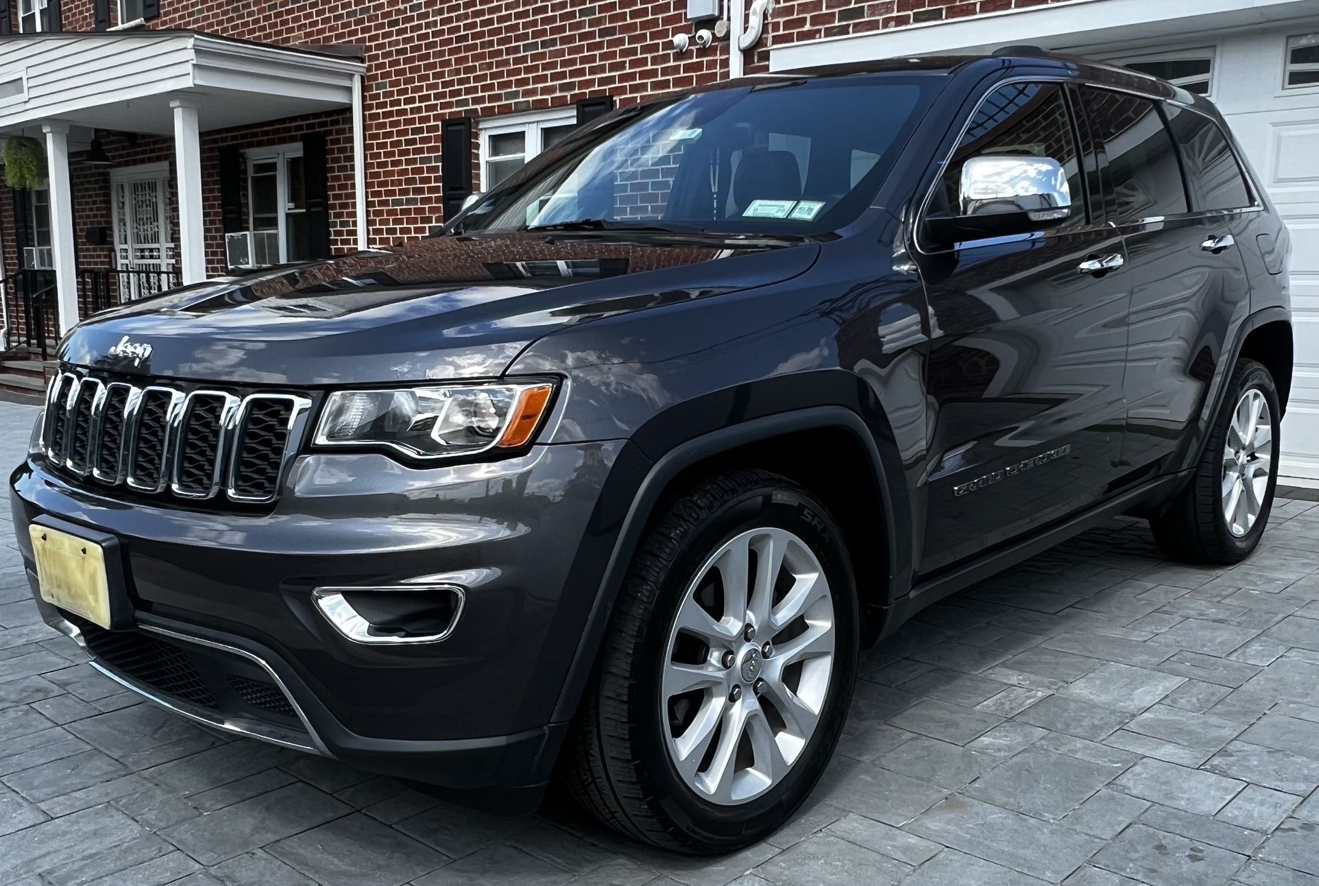 2017 Jeep Grand Cherokee