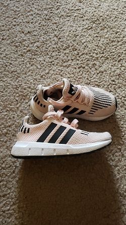 Toddlers Adidas shoe