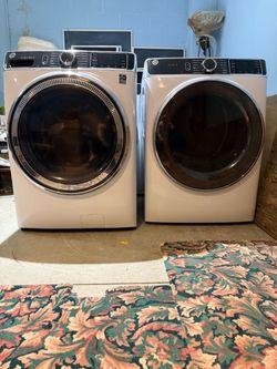 GE Front Load Washer and Dryer Set
