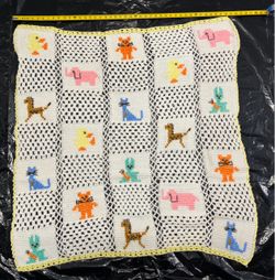 Vintage Handmade Crochet Baby Blanket Animal Motif Filet Afghan Nursery Crib Toddler Cover White Yellow Acrylic Duck Elephant Giraffe Cat Rabbit Cross